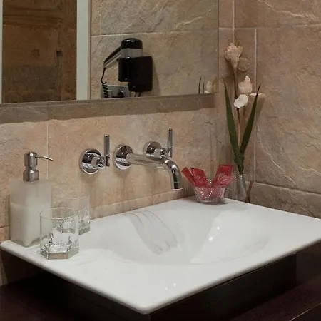 ホテル Puerta Gamboa 2*